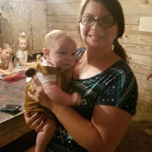 Meet your Posher, Courtney